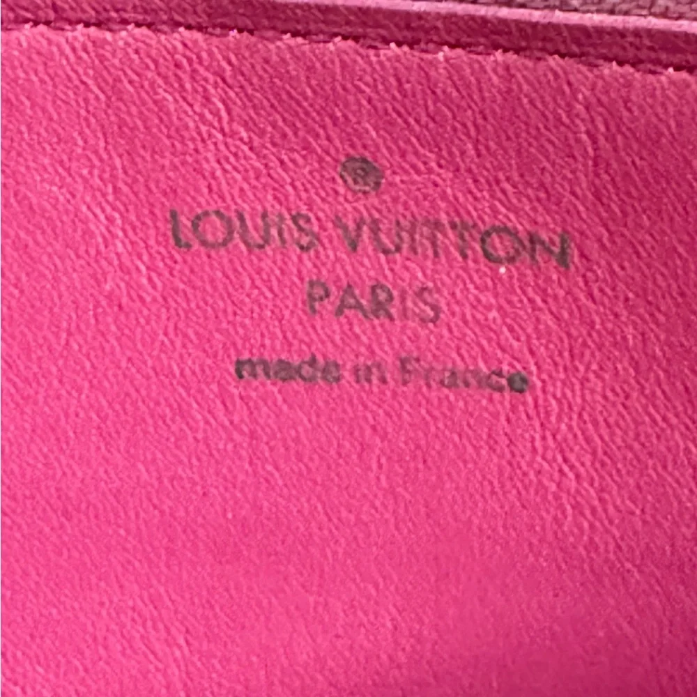 Louis Vuitton Portefeuille Comete Long Bifold Wallet Taurillon